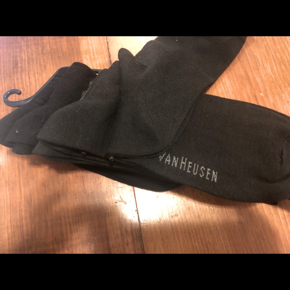 VanHeusen Medium Men’s dress Socks